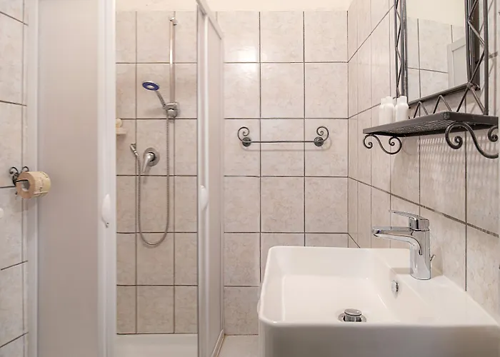 Hotel La Villetta 2*