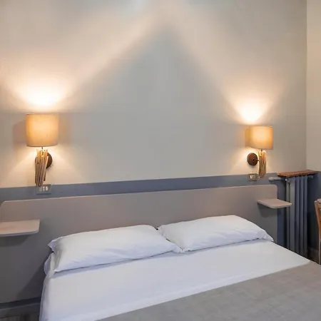 La Hotel Sarzana