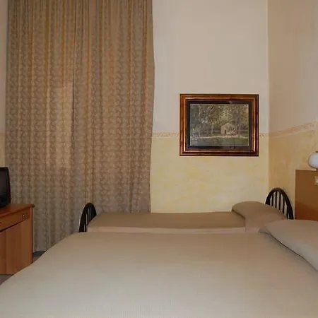 Hotel La Sarzana