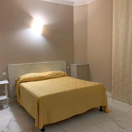 La Otel 2*